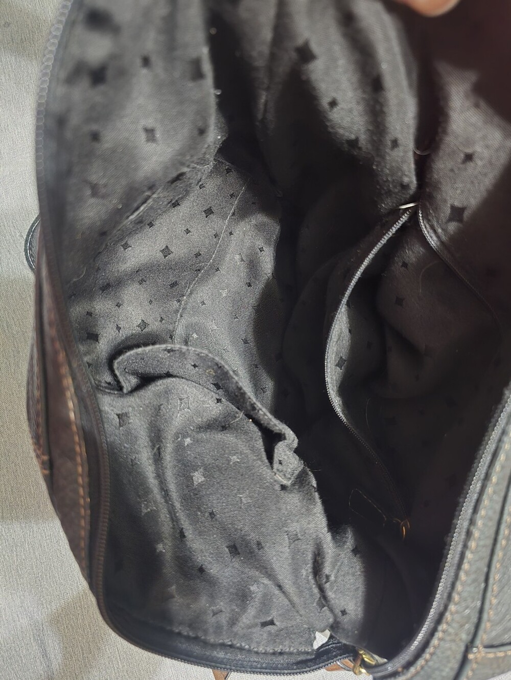 Fossil Bag - Picture 10 of 13